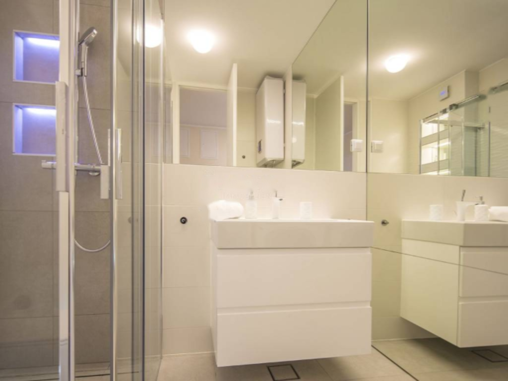 Piso en Opatija, Croacia, 119 m² - imagen 9