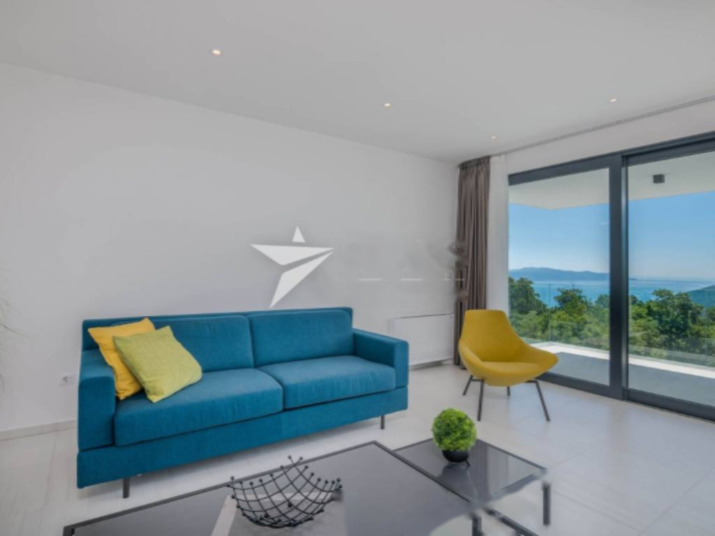 Flat in Opatija, Croatia, 264 m² - picture 9