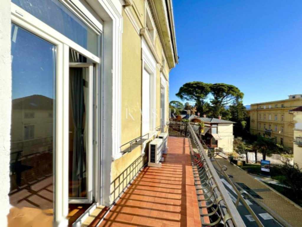 Piso en Opatija, Croacia, 103 m² - imagen 12