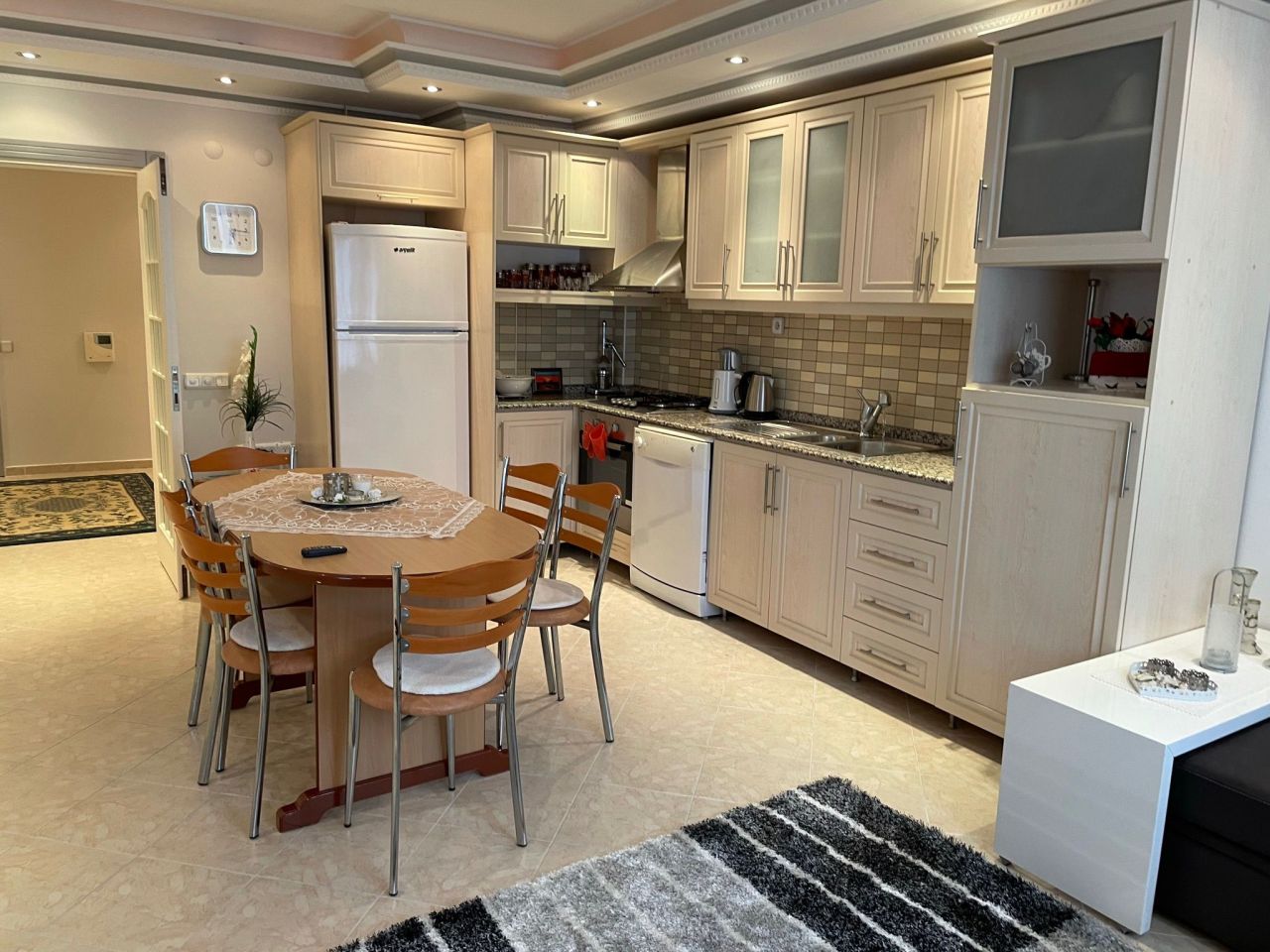 Flat in Alanya, Turkey, 115 m² - picture 1