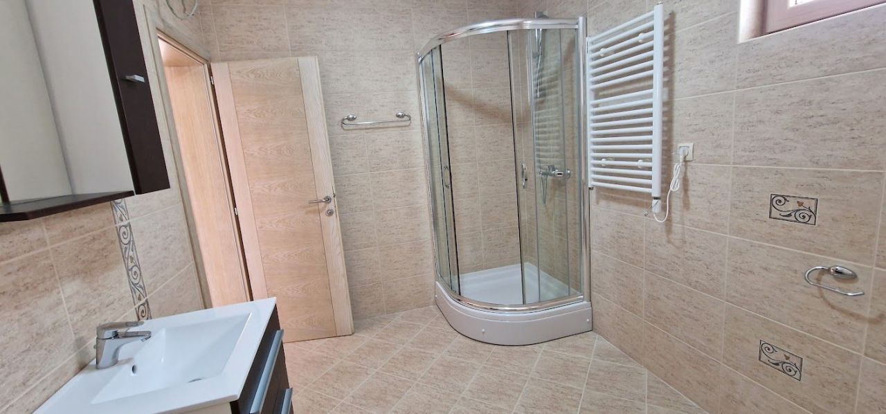 Flat in Budva, Montenegro, 45 m² - picture 4