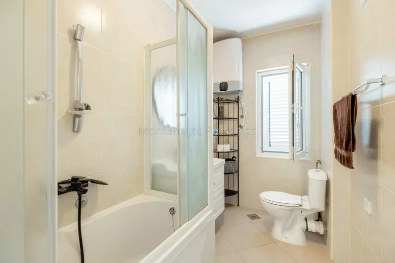 Appartamento a Muo, Montenegro, 132 m² - foto 7