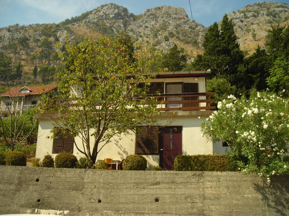 Cottage a Kotor, Montenegro, 104 m² - foto 1