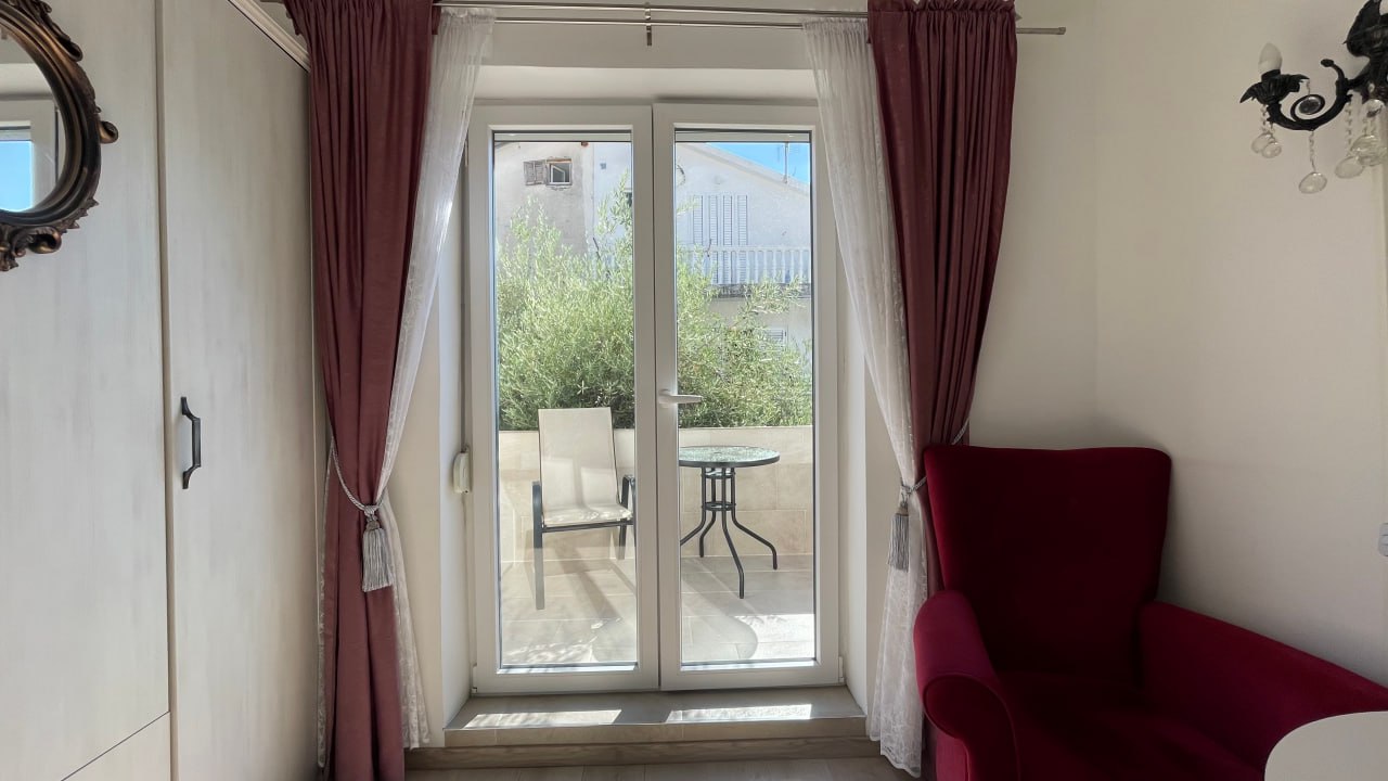 Flat in Budva, Montenegro, 26 m² - picture 2