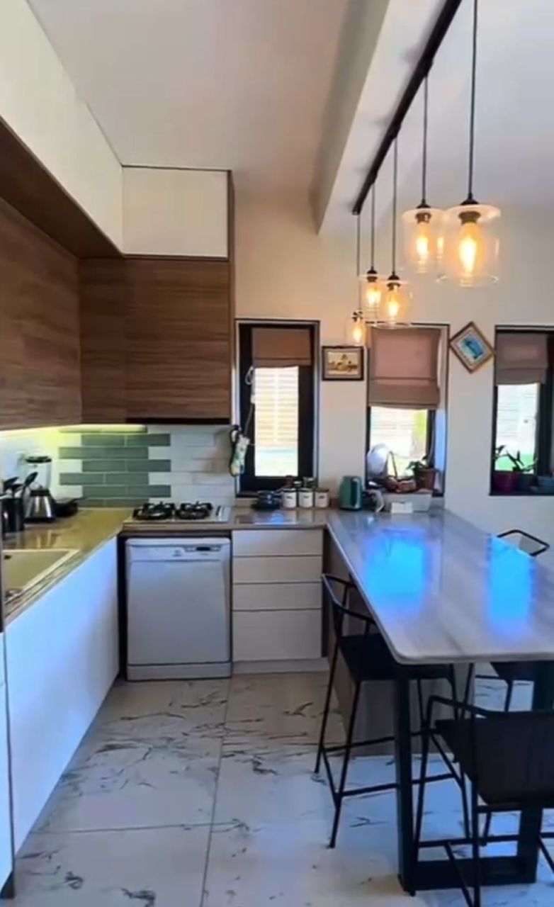 House in Tbilisi, Georgia, 251 m² - picture 3