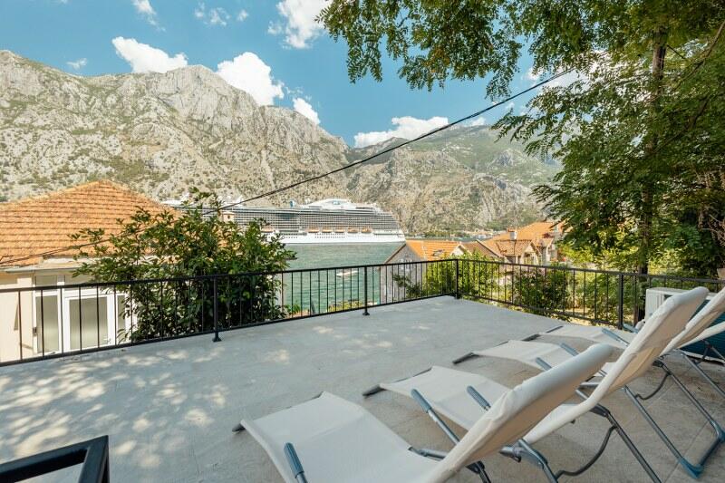 Appartamento a Muo, Montenegro, 102 m² - foto 1