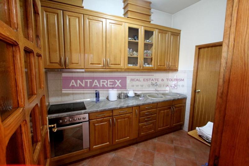 Villa in Bijela, Montenegro, 320 m² - Foto 7