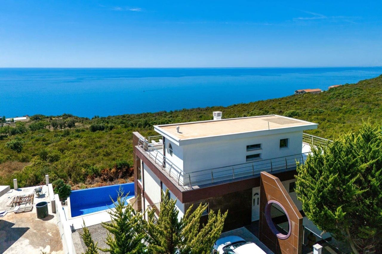 Villa en Krimovica, Montenegro, 380 m² - imagen 2