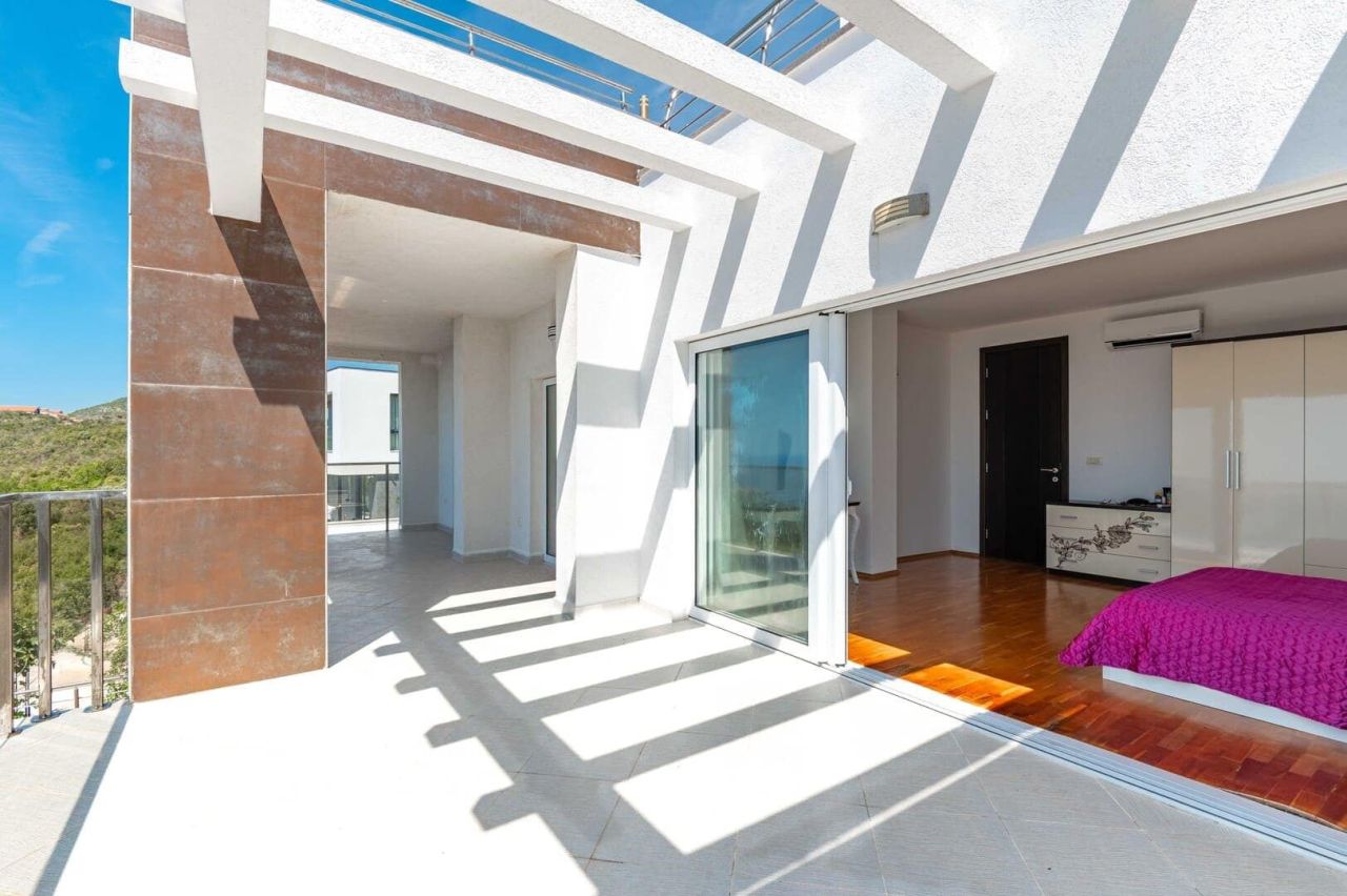 Villa en Krimovica, Montenegro, 380 m² - imagen 14