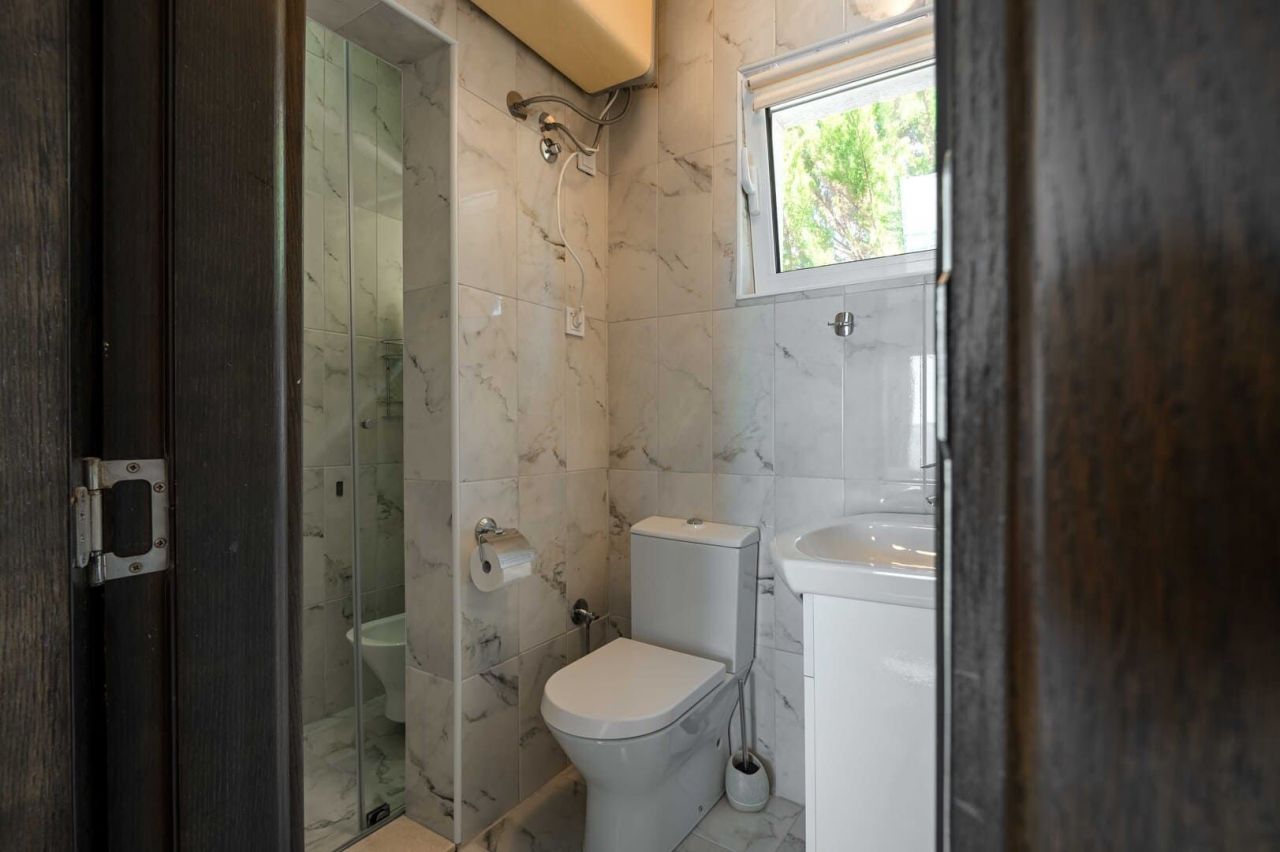 Villa en Krimovica, Montenegro, 380 m² - imagen 16