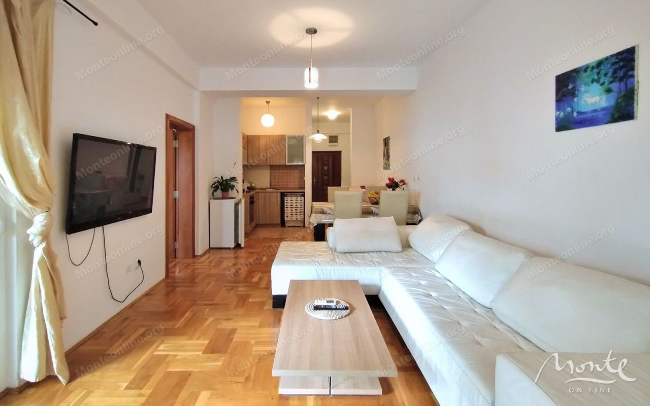 Appartement à Budva, Monténégro, 64 m² - image 1
