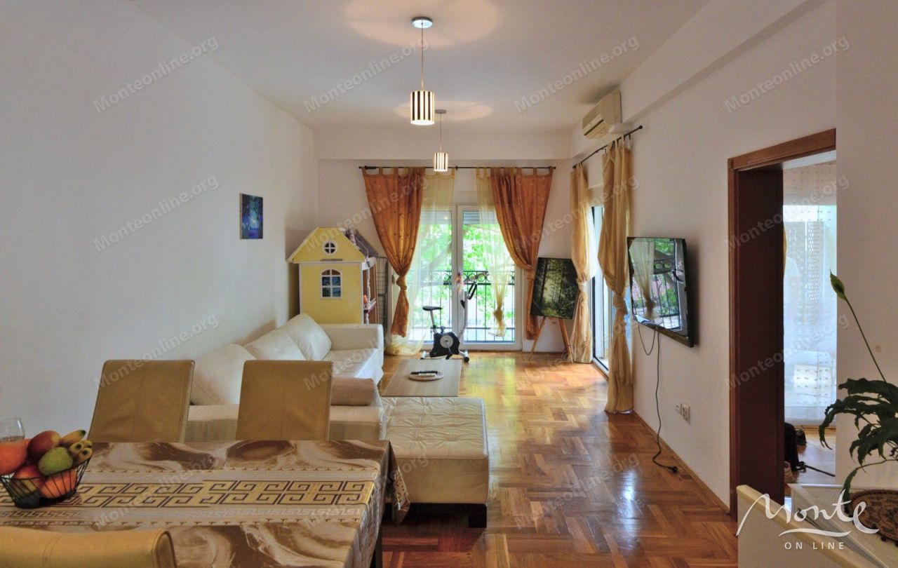Appartement à Budva, Monténégro, 64 m² - image 2