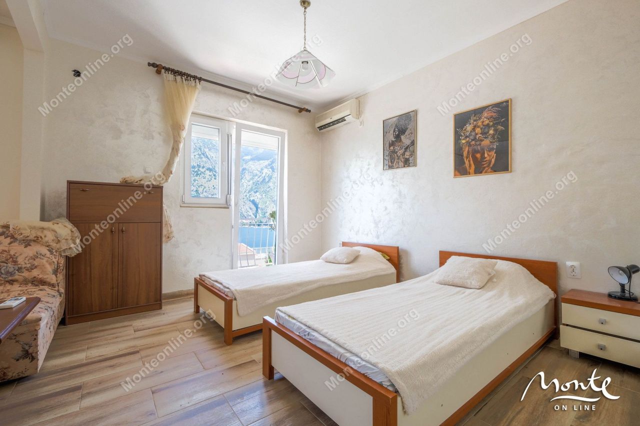 Villa a Muo, Montenegro, 172 m² - foto 14