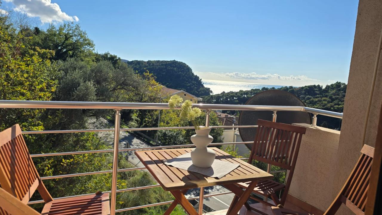 Piso en Petrovac, Montenegro, 46 m² - imagen 1