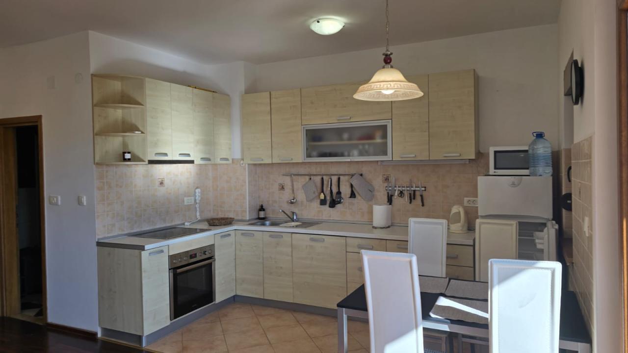 Piso en Petrovac, Montenegro, 46 m² - imagen 17