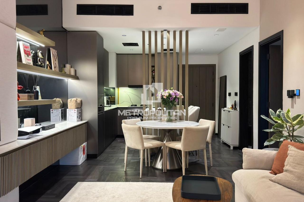 Apartment in Dubai, UAE, 72 m² - picture 3