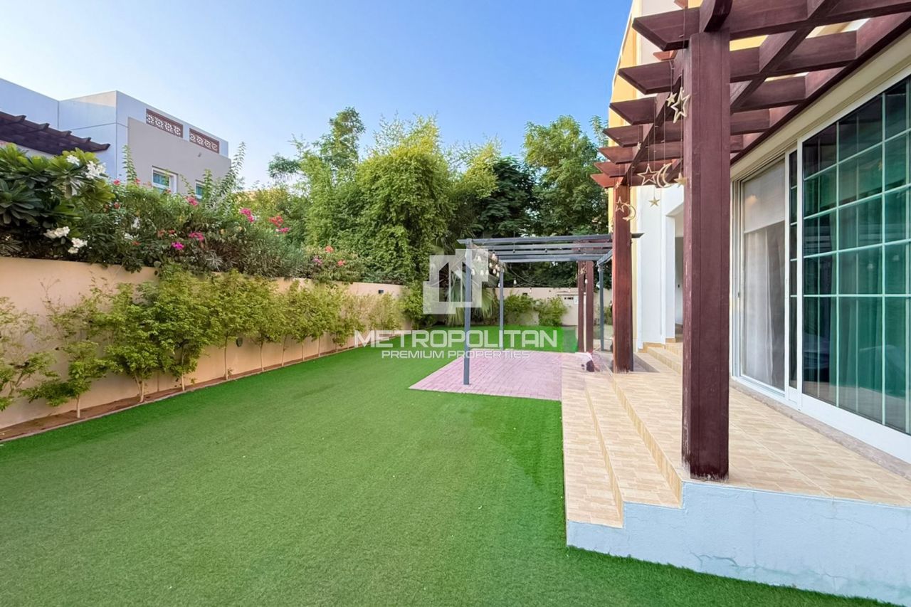 Villa in Dubai, VAE, 396 m² - Foto 10