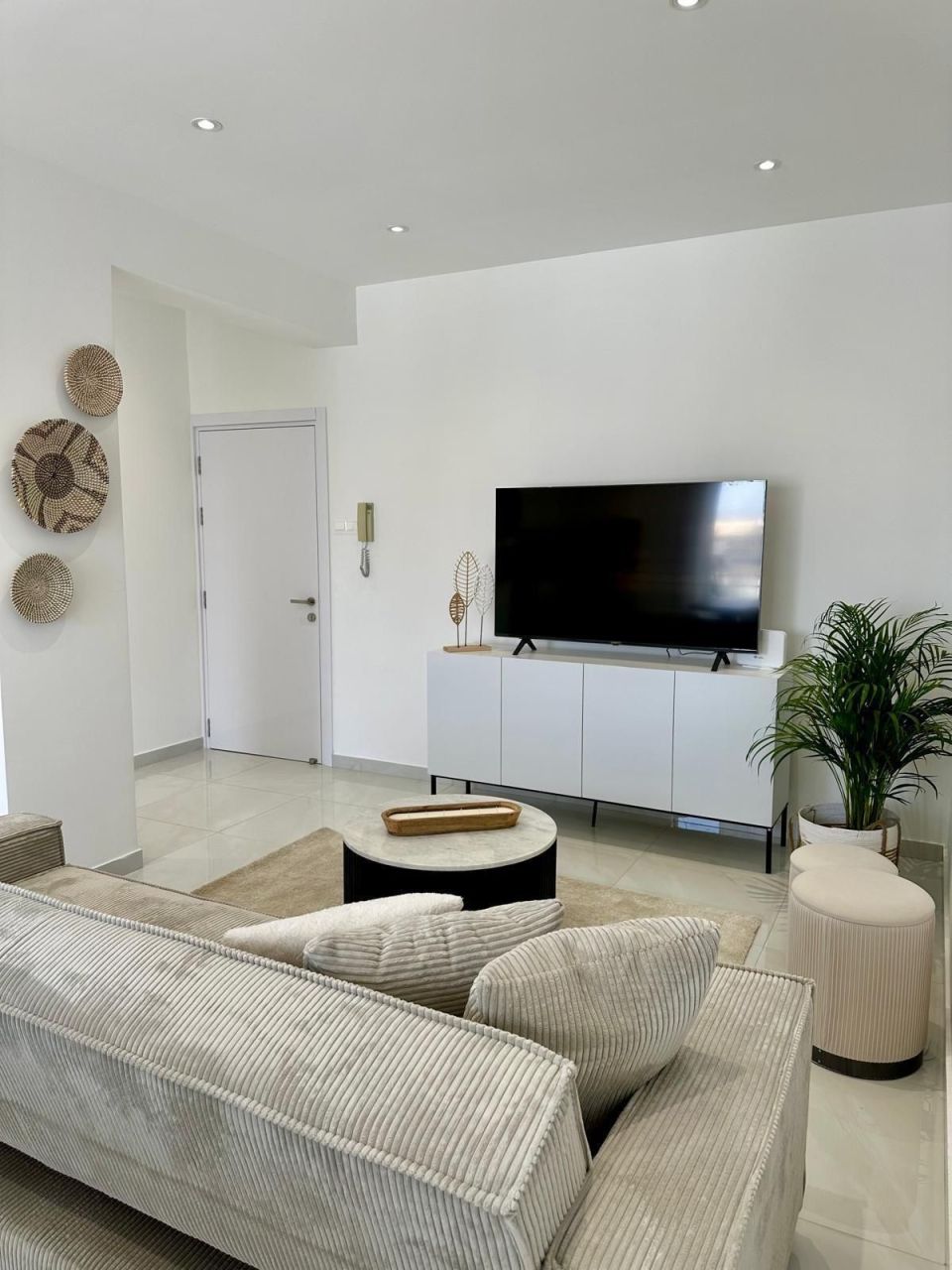 Villa a Limassol, Cipro, 77 m² - foto 1