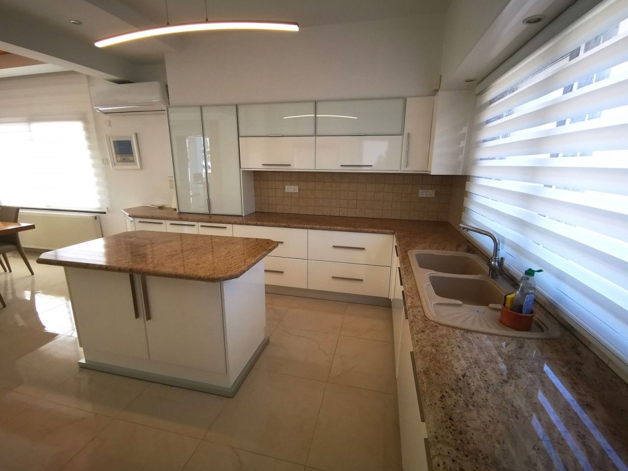 Villa in Paphos, Cyprus, 282 m² - picture 13