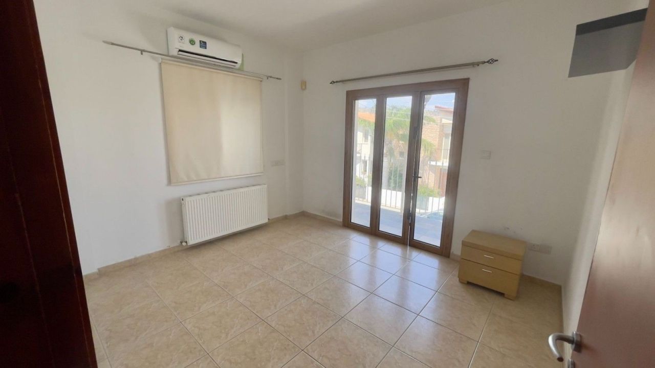 Villa en Lárnaca, Chipre, 220 m² - imagen 14