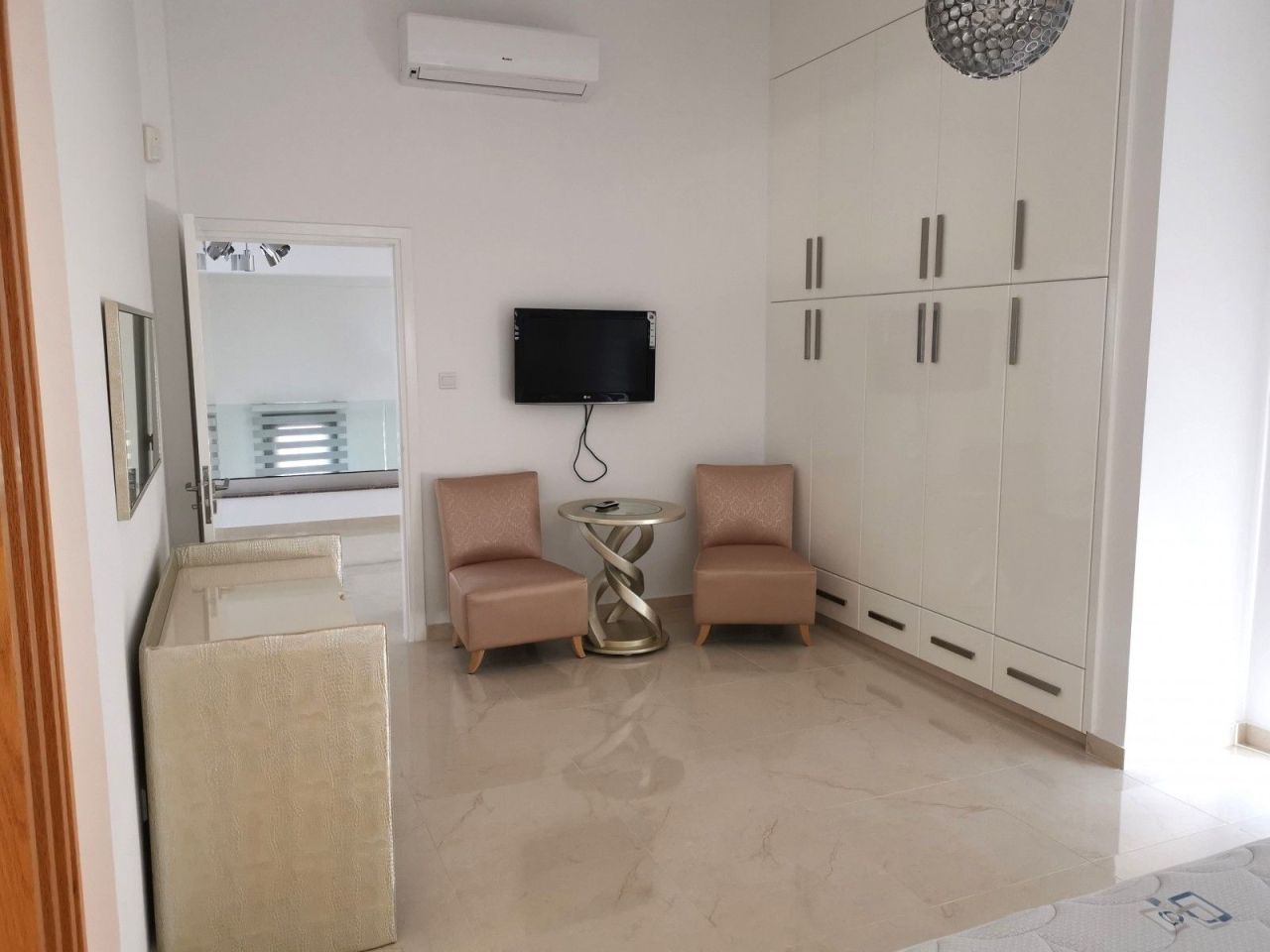 Villa in Paphos, Cyprus, 282 m² - picture 17