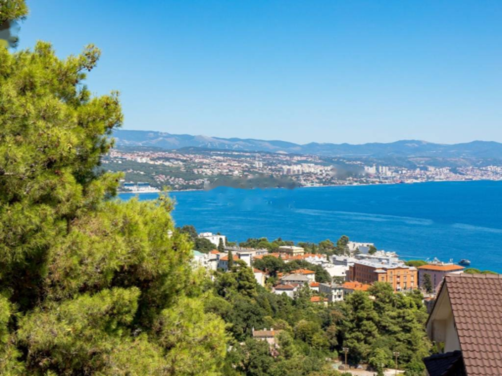 Flat in Opatija, Croatia, 96 m² - picture 1