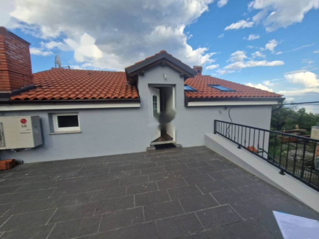 Flat in Opatija, Croatia, 83 m² - picture 3