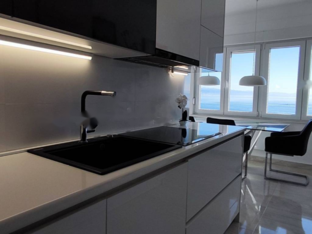 Flat in Opatija, Croatia, 70 m² - picture 5