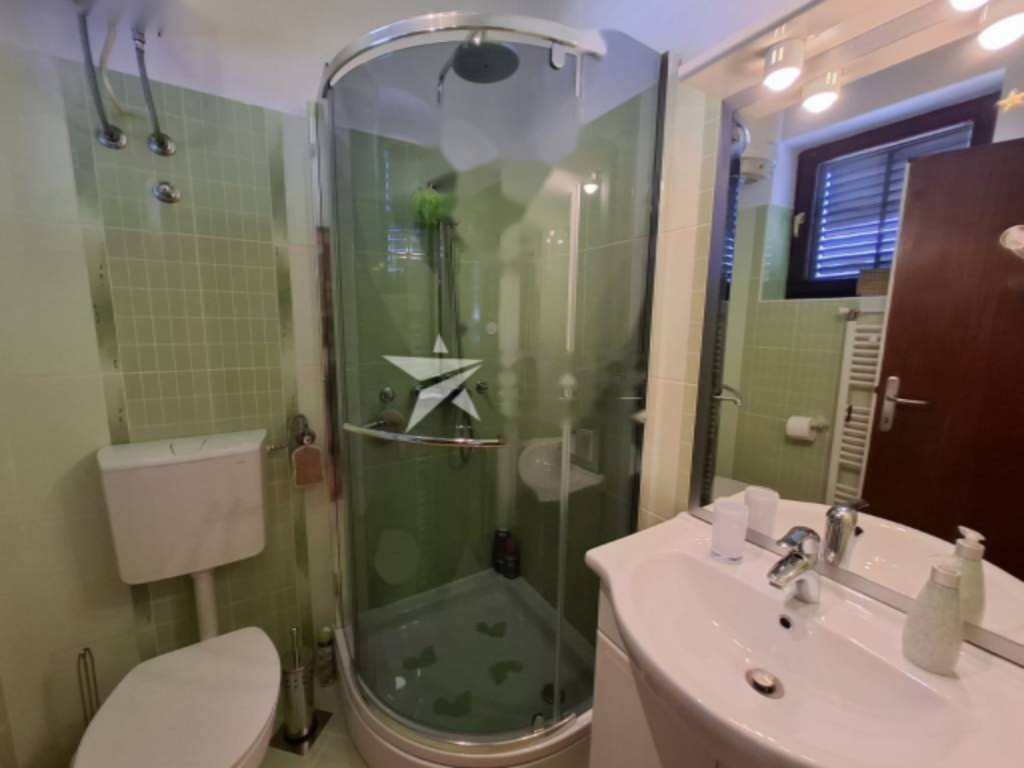 Flat in Opatija, Croatia, 101 m² - picture 9