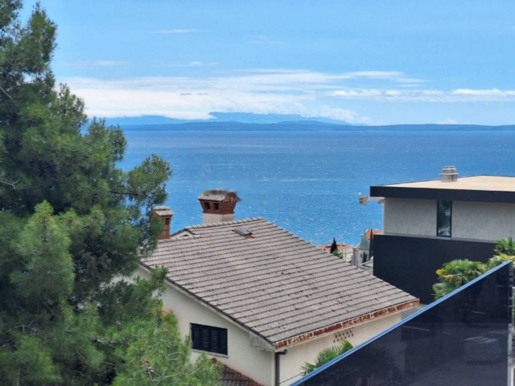 Flat in Opatija, Croatia, 261 m² - picture 14