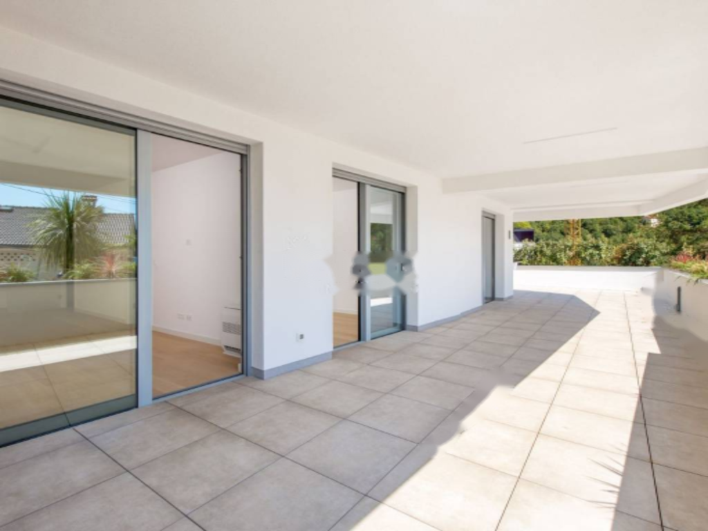 Flat in Opatija, Croatia, 67 m² - picture 16