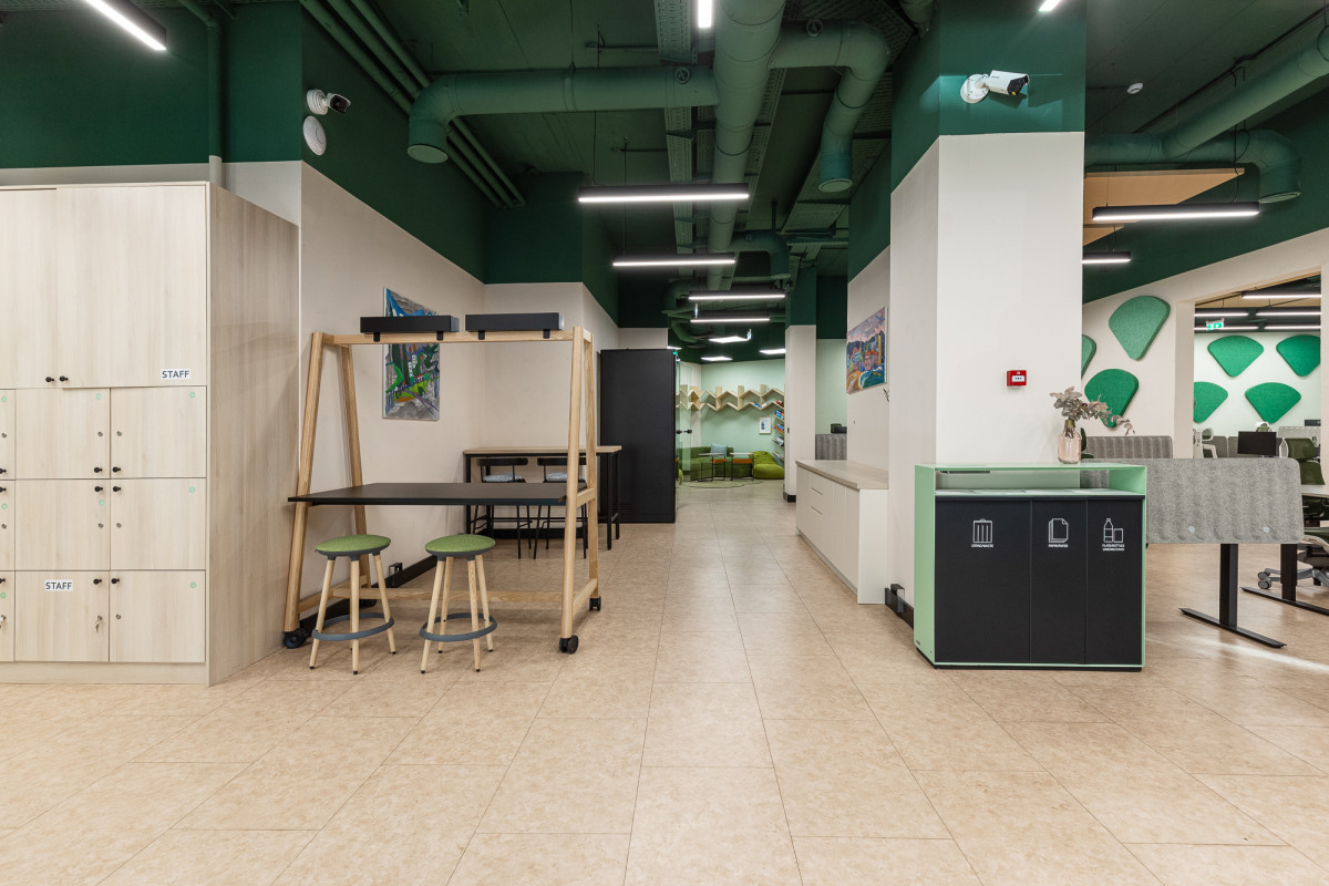 Office in Budva, Montenegro, 400 m² - picture 10