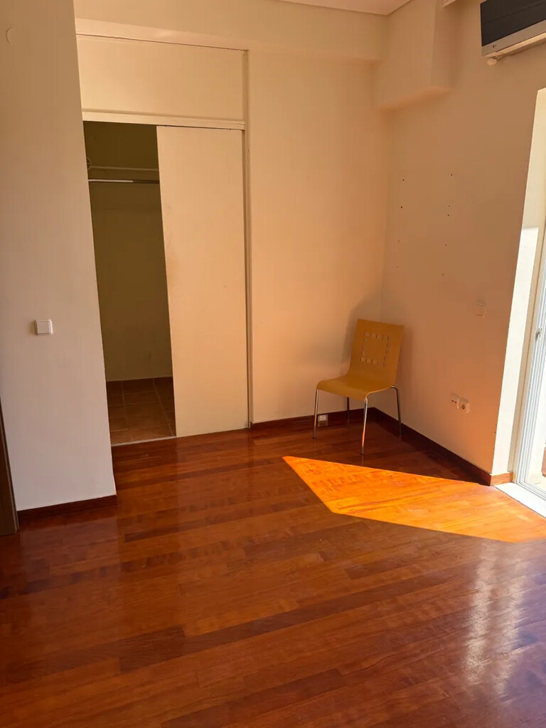 Maisonette in Athens, Greece, 150 m² - picture 12