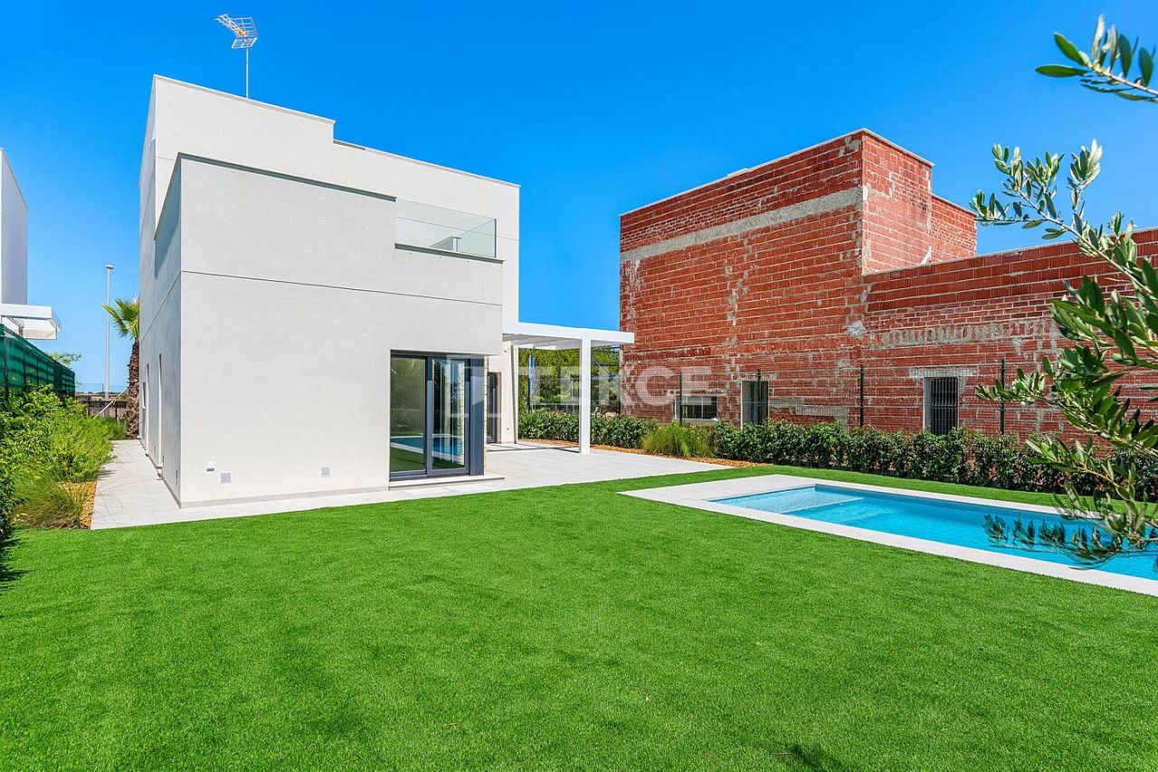 Villa in Pilar de la Horadada, Spanien, 149 m² - Foto 3