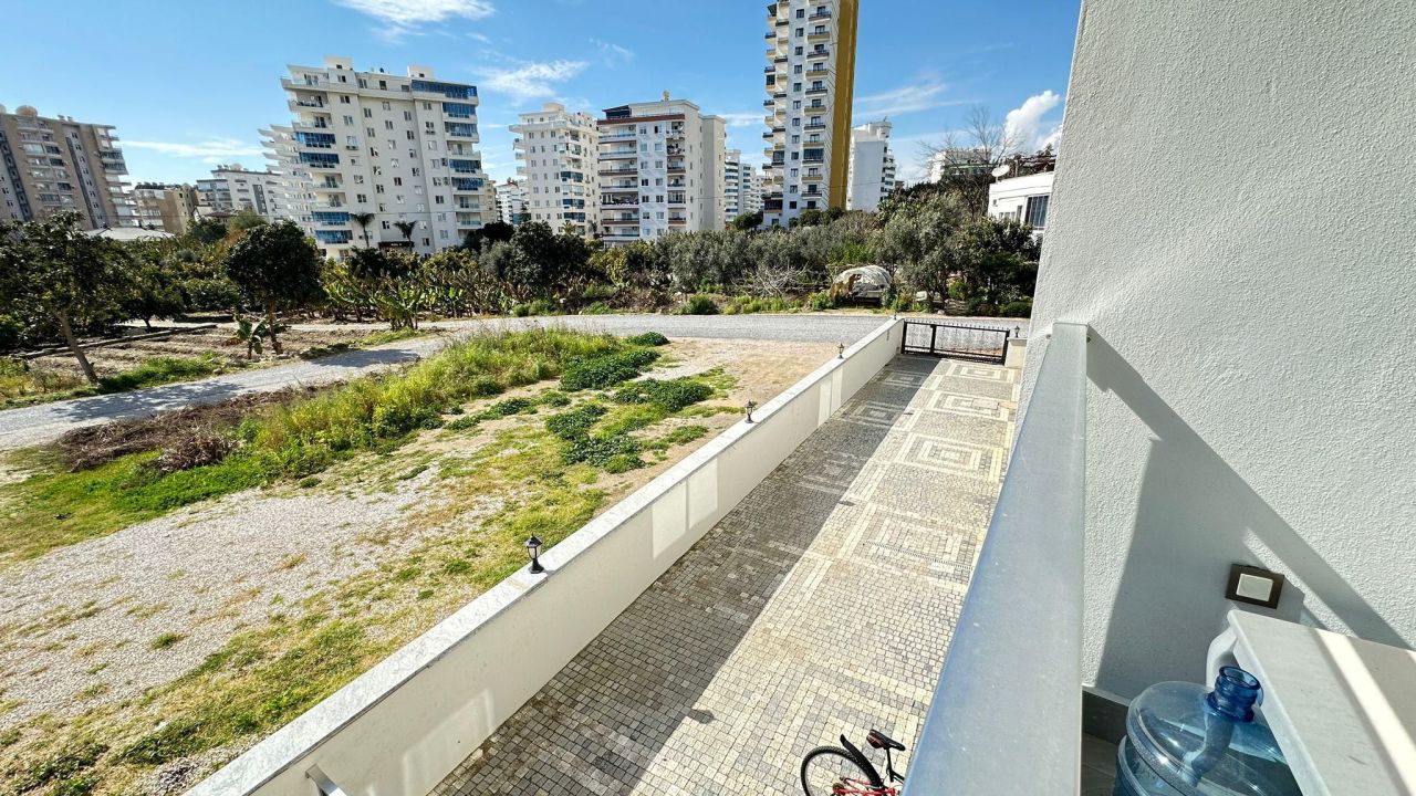 Flat in Alanya, Turkey, 55 m² - picture 15