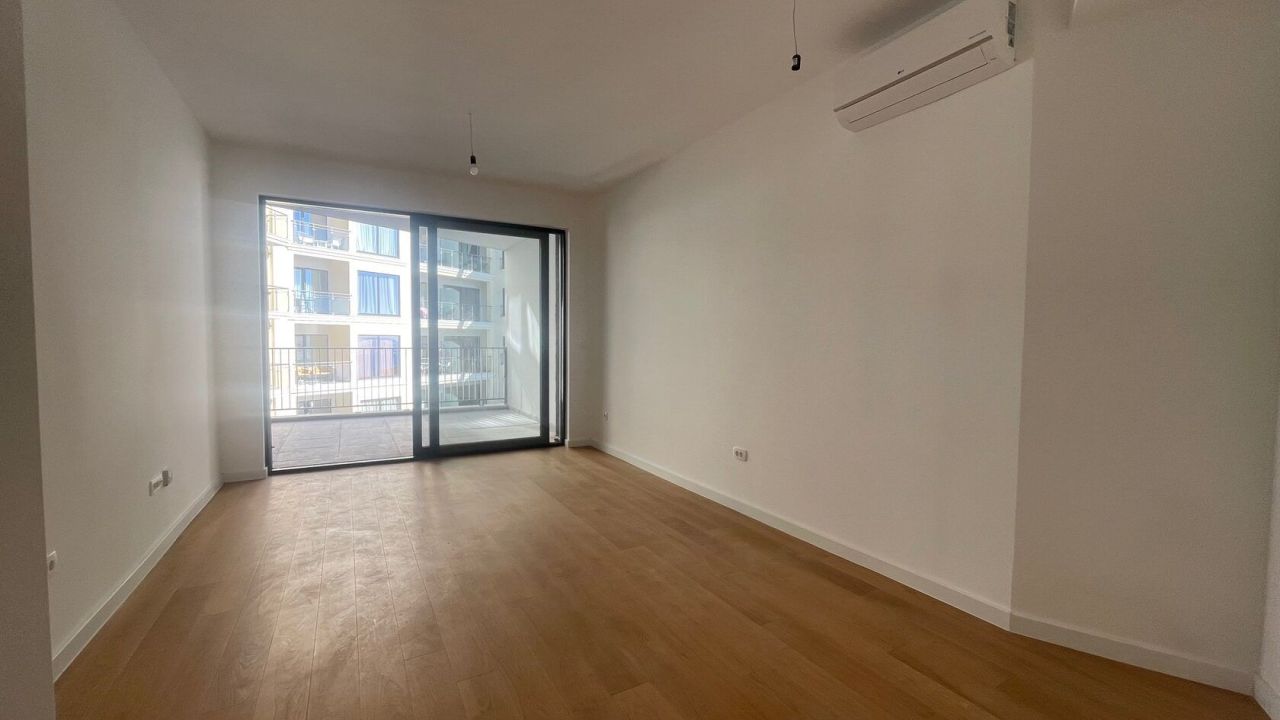 Piso en Becici, Montenegro, 58 m² - imagen 7