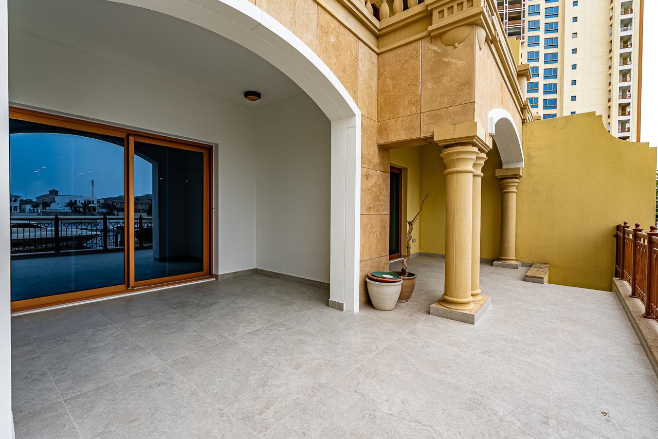 Townhouse a Dubai, EAU, 374 m² - foto 7
