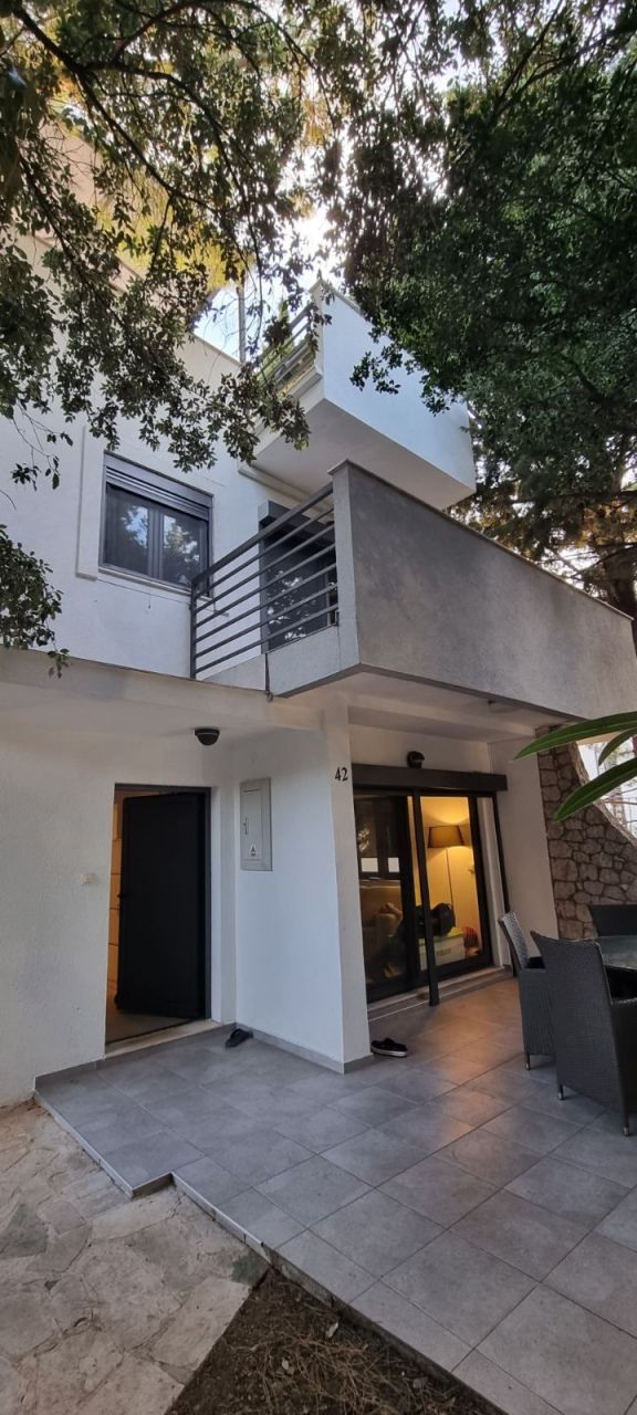 Villa en el Bar, Montenegro, 175 m² - imagen 3