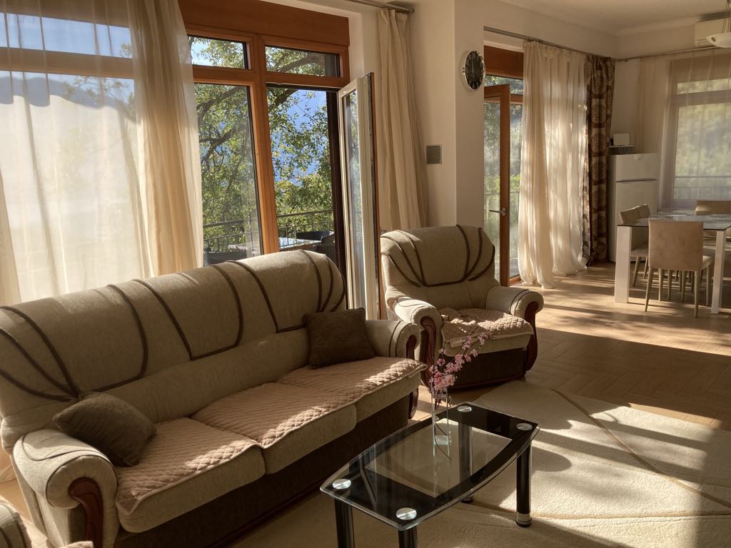 Flat in Kotor, Montenegro, 78 m² - picture 8