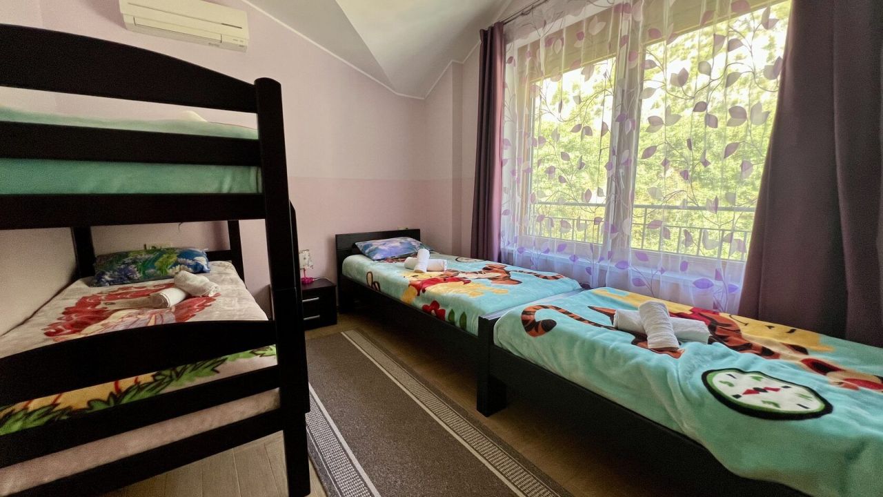 Flat in Kotor, Montenegro, 104 m² - picture 2