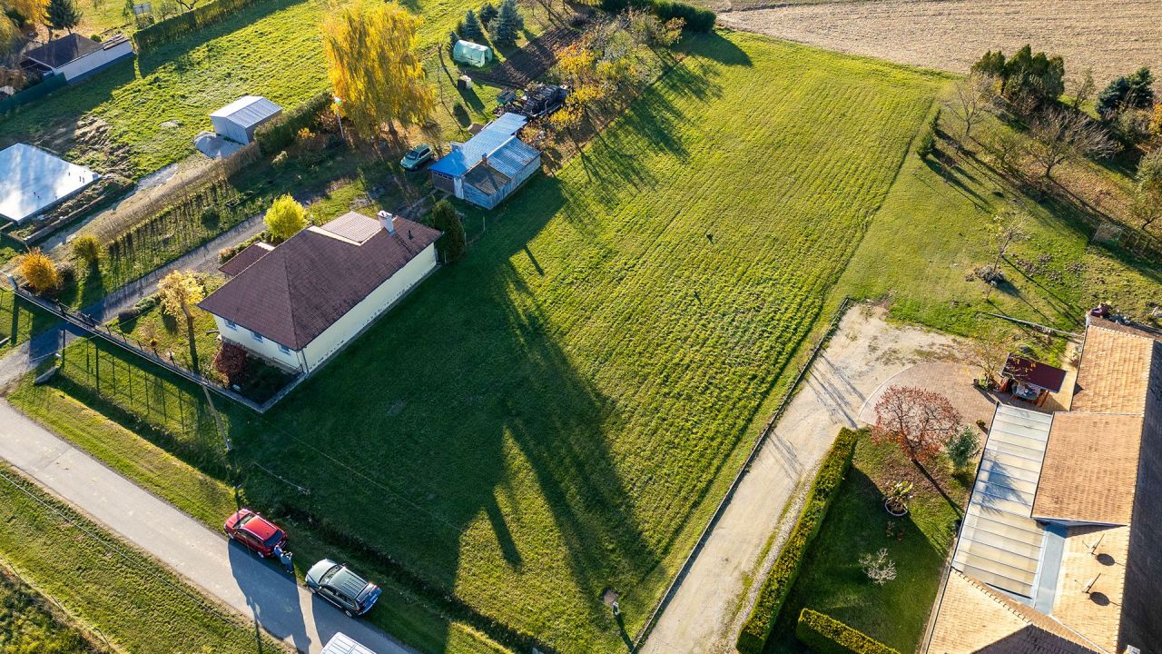 Grundstück in Zala, Ungarn, 2 300 m² - Foto 1