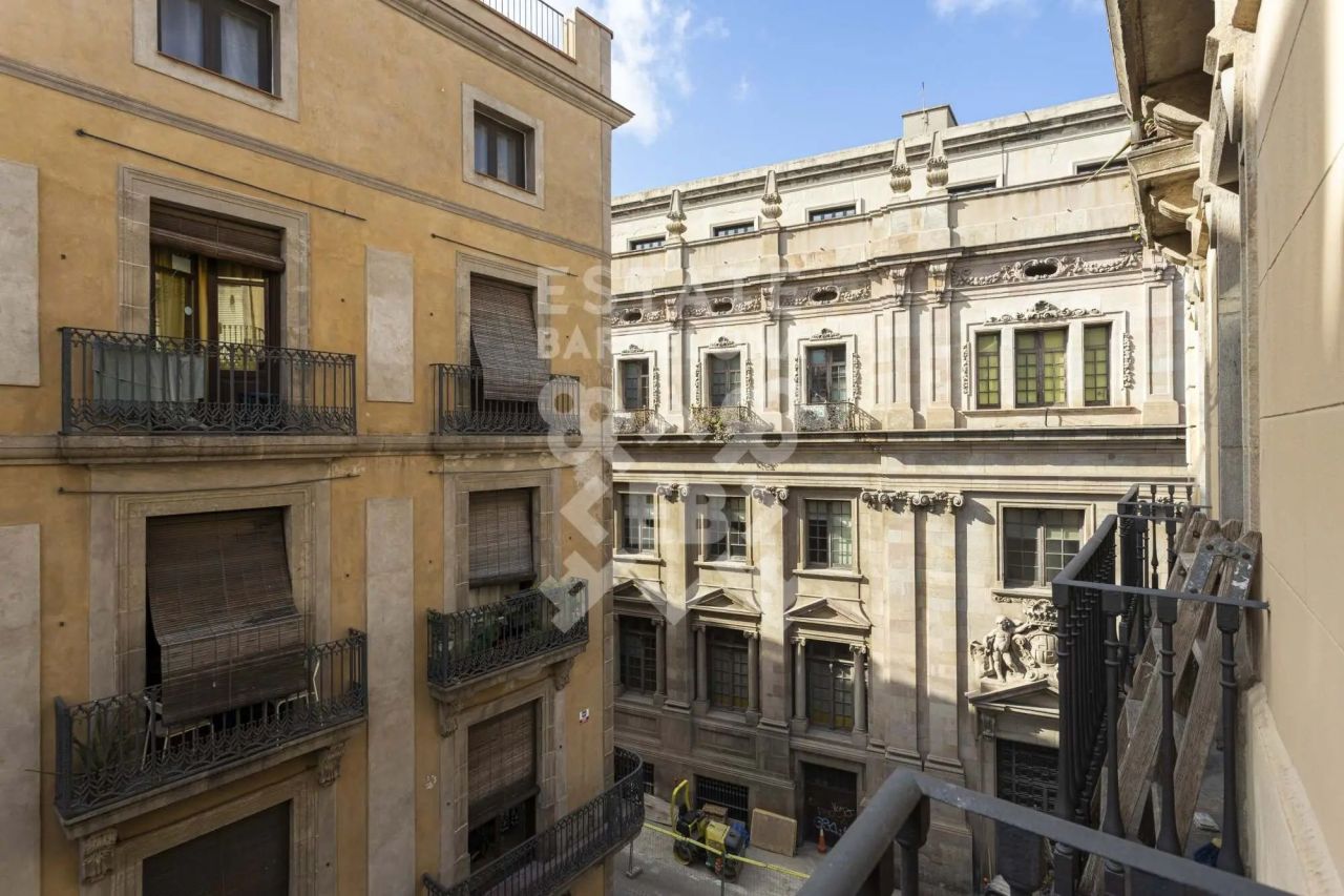 Piso en Barcelona, España, 78 m² - imagen 12