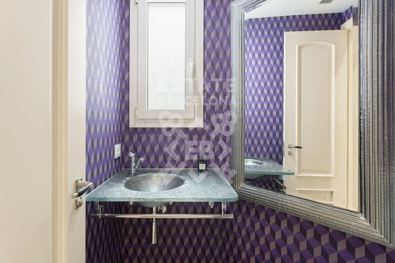 Piso en Barcelona, España, 144 m² - imagen 17