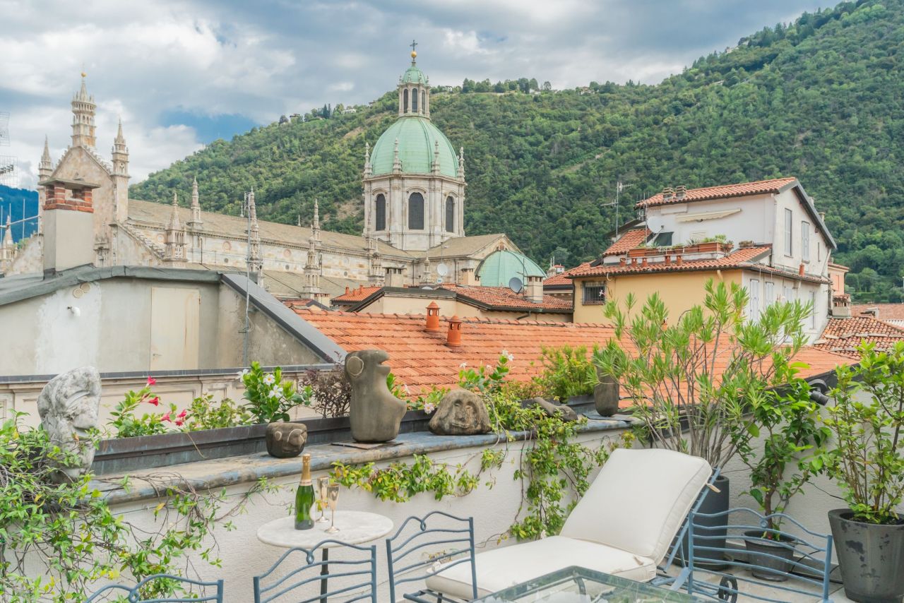 Penthouse in Comer See, Italien, 160 m² - Foto 1