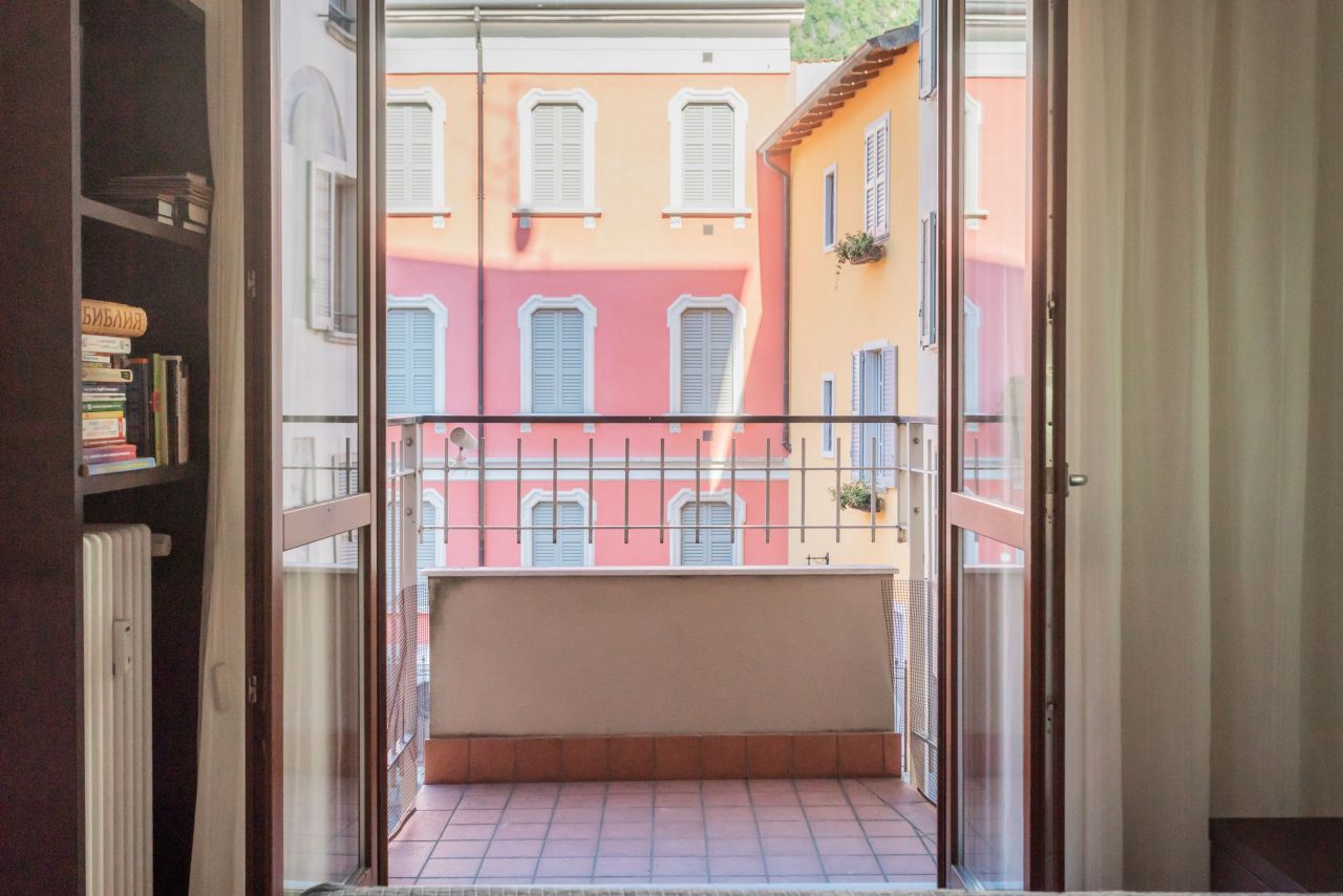 Flat on Lake Como, Italy, 160 m² - picture 4