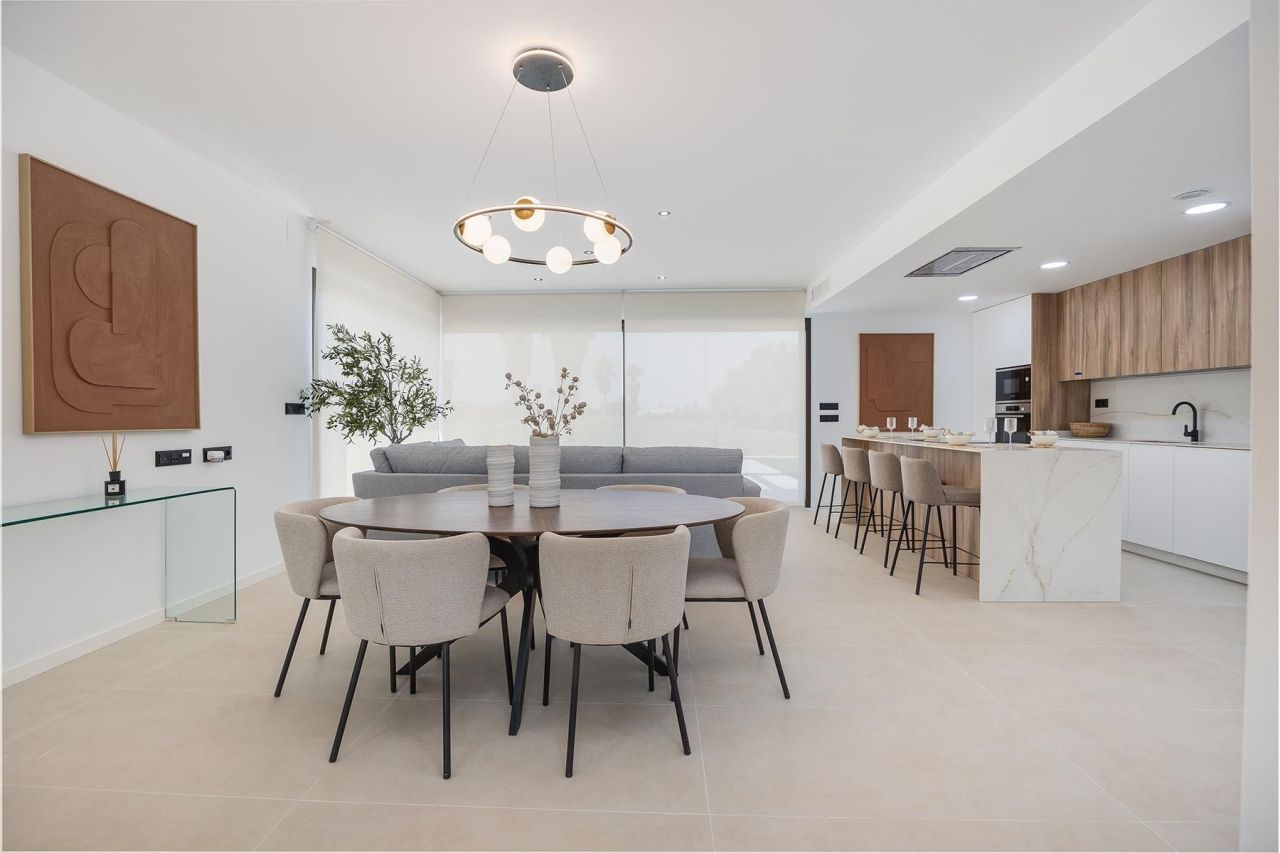 Villa in Los Alcazares, Spain, 255 m² - picture 5