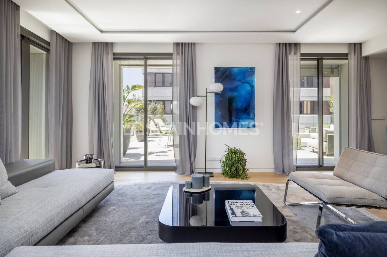 Apartamento en Barcelona, España, 166 m² - imagen 6