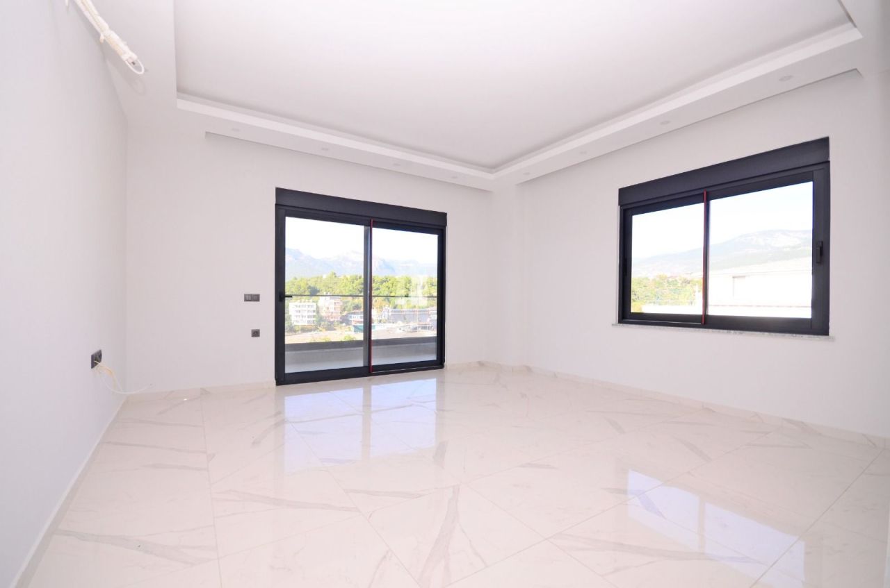 Apartment in Alanya, Turkey, 154 m² - picture 11