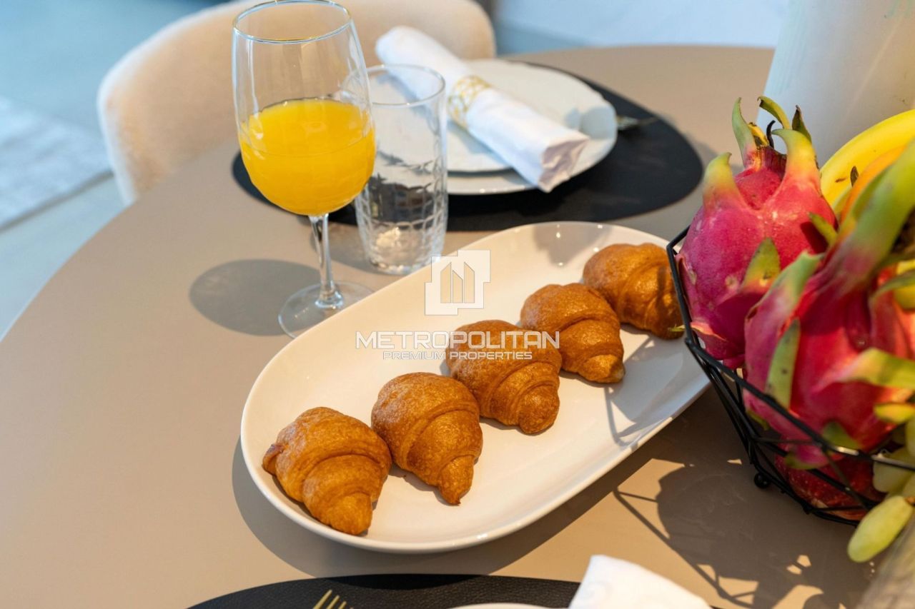 Apartment in Dubai, UAE, 68 m² - picture 5