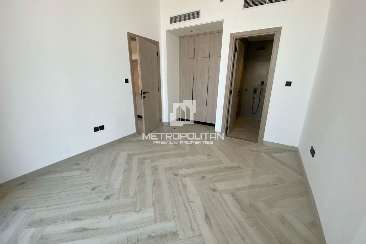 Apartment in Dubai, UAE, 65 m² - picture 5